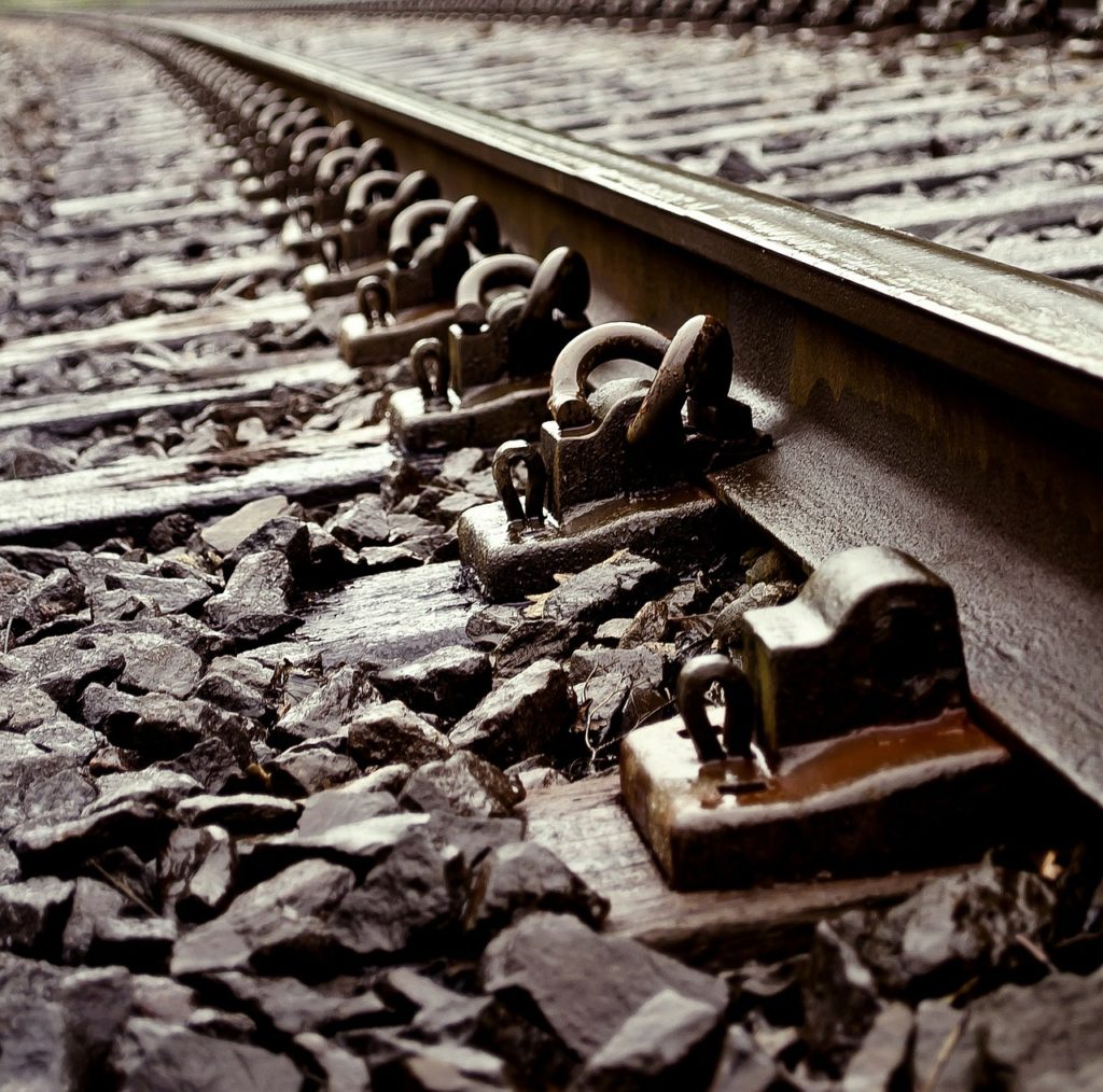 iron-69710_1280